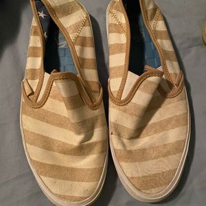 Women’s 9 vans. EUC